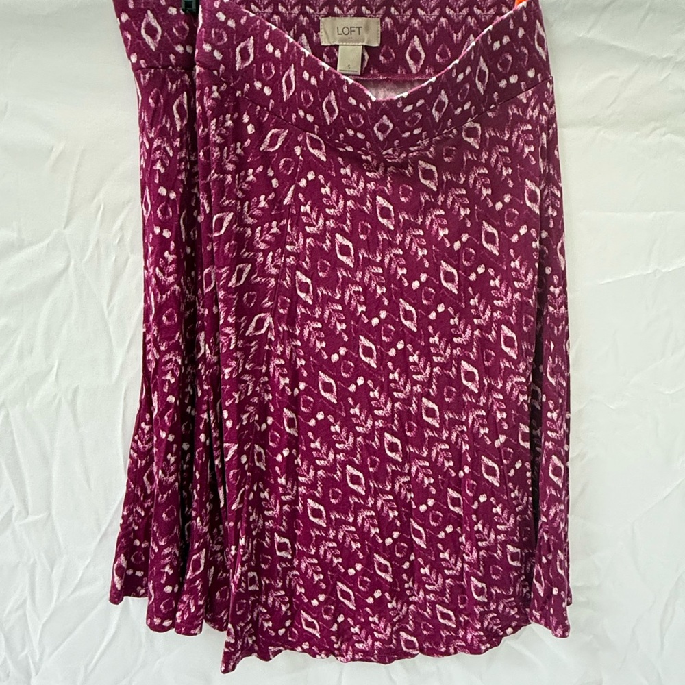 LOFT Women's Pink Patterned Skirt
